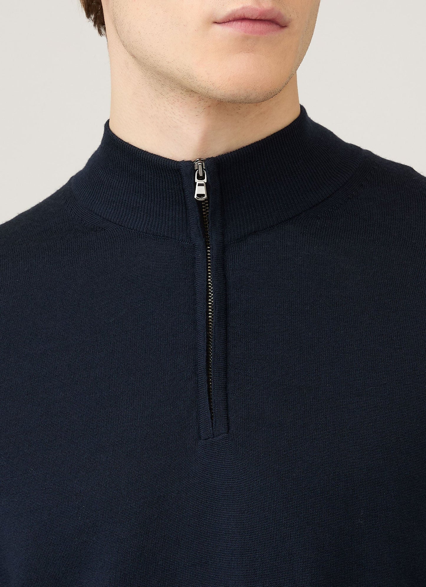 Mens Extra Fine Merino Zip Neck In Navy Mjum8116 Buaa