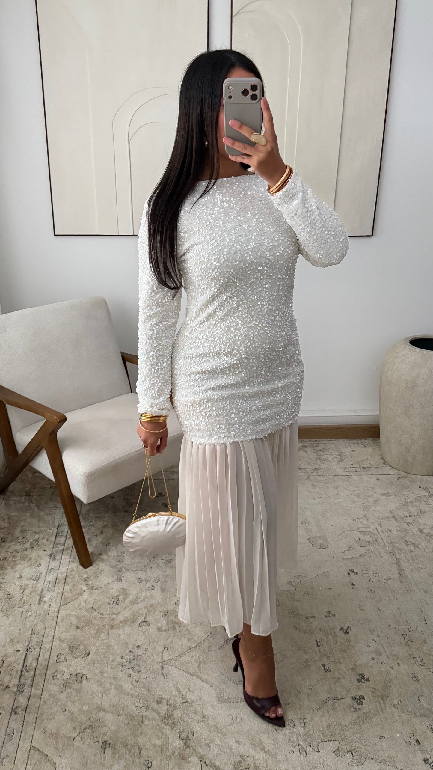 Robe A Sequins Plissee I Creme