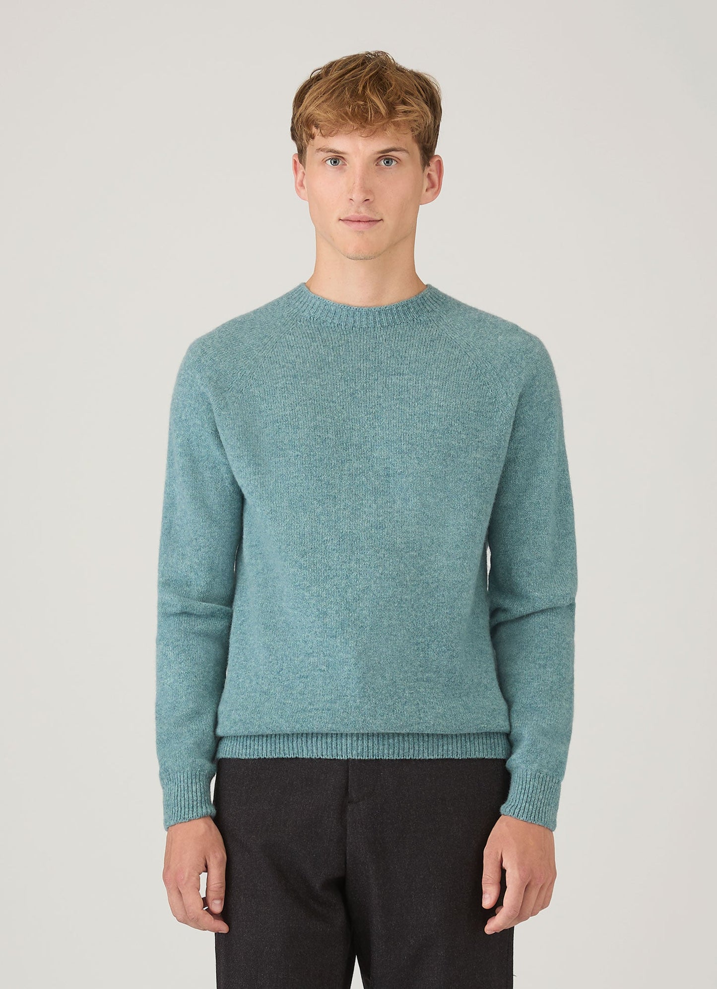 Mens Lambswool Crew Neck Jumper In Steel Green Mjum8066 Gniu
