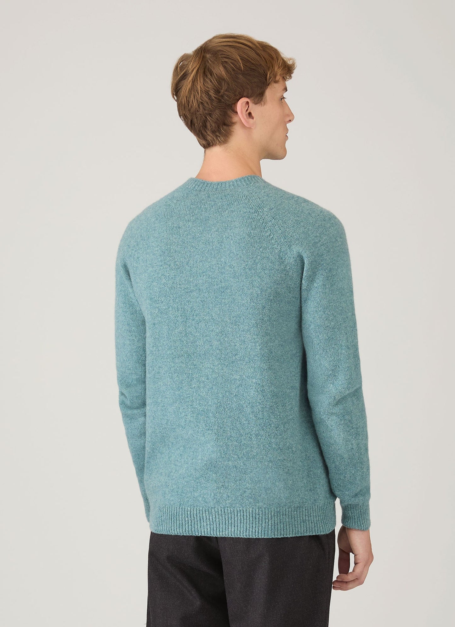Mens Lambswool Crew Neck Jumper In Steel Green Mjum8066 Gniu