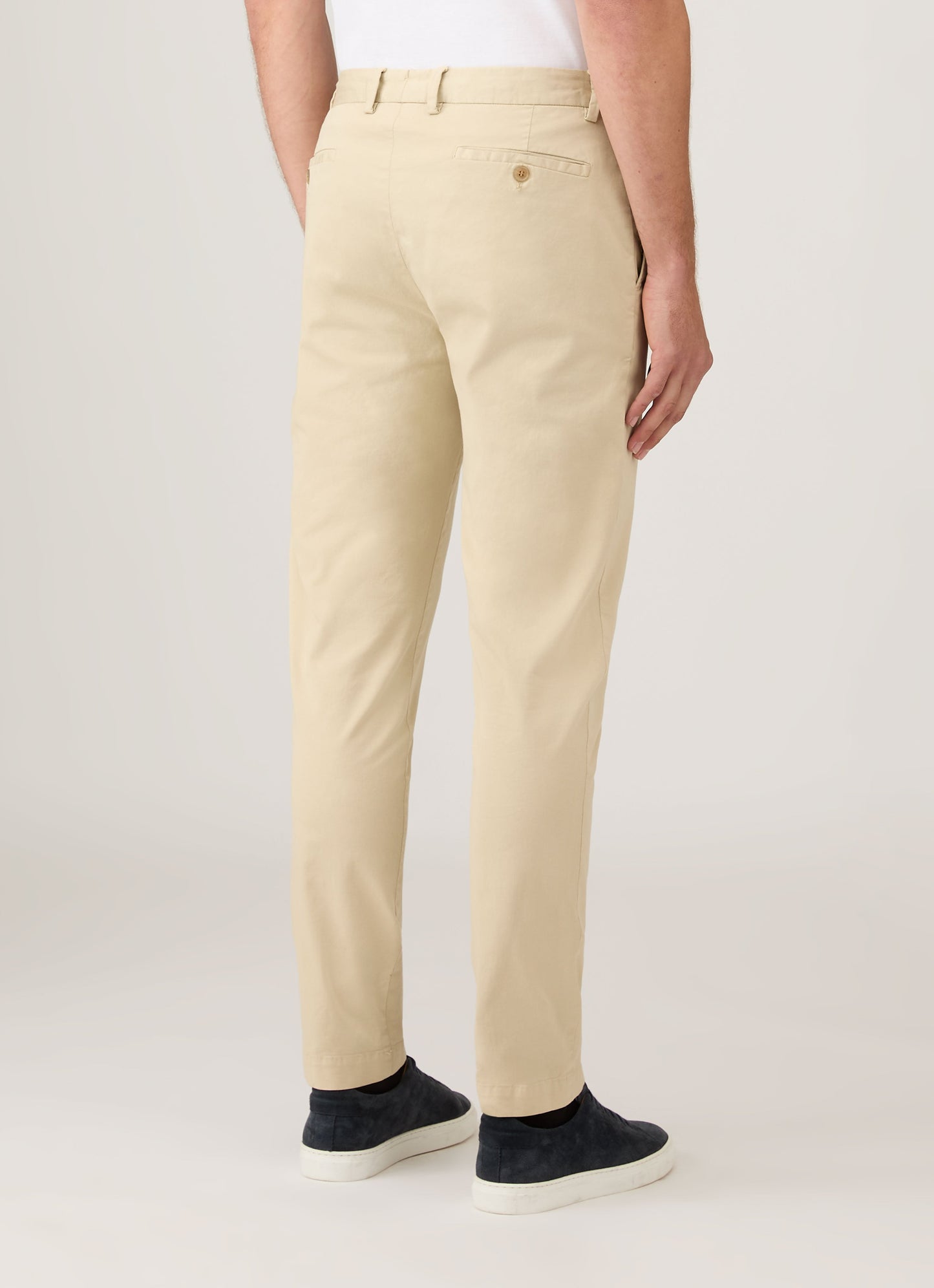 Mens Slim Chino In Light Stone Mtrs3102 Whbs